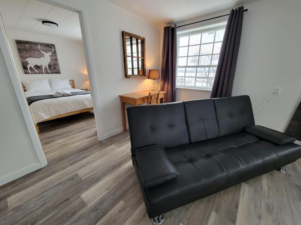 Aux 4 Vents - Auberg'Inn Carleton-sur-Mer Esterno foto