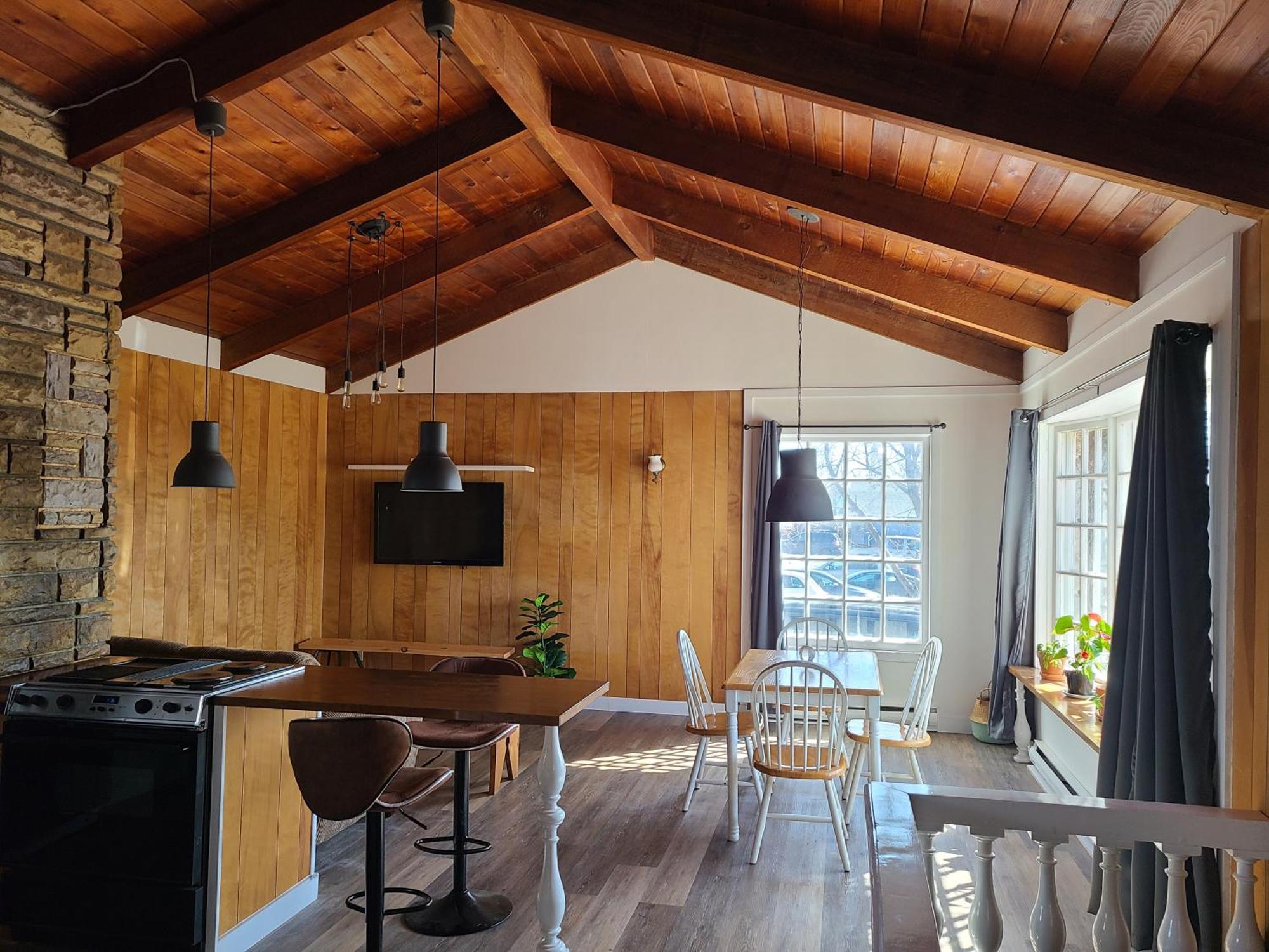Aux 4 Vents - Auberg'Inn Carleton-sur-Mer Esterno foto