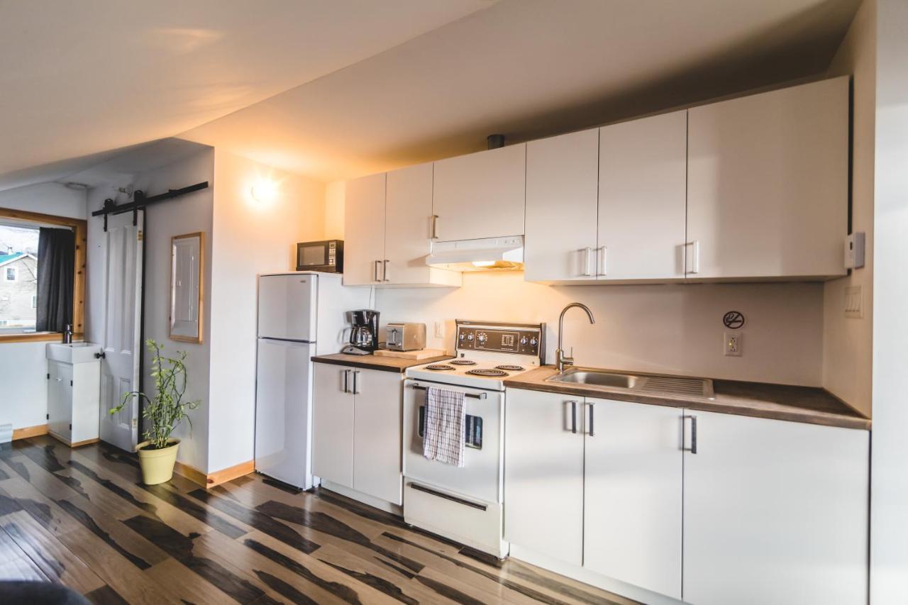Aux 4 Vents - Auberg'Inn Carleton-sur-Mer Esterno foto