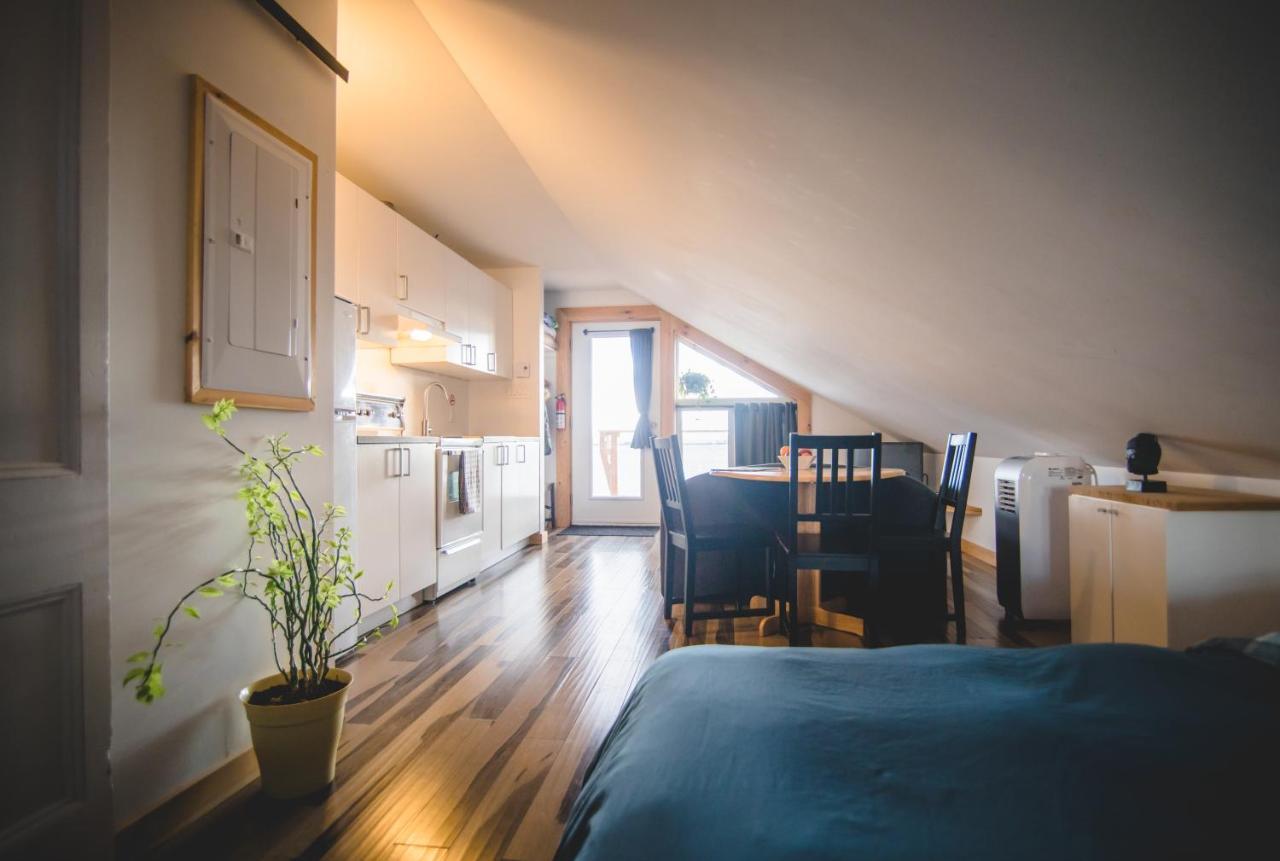 Aux 4 Vents - Auberg'Inn Carleton-sur-Mer Esterno foto