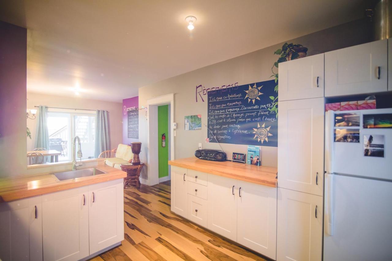 Aux 4 Vents - Auberg'Inn Carleton-sur-Mer Esterno foto